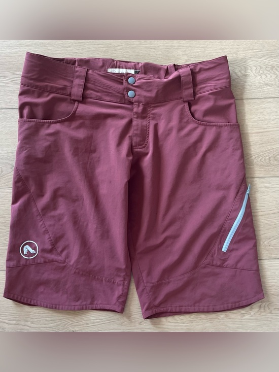 Pants - Flylow Riley Shorts Women Burgundy MTB Hiking Outdoor Adjustable Waist Size XL